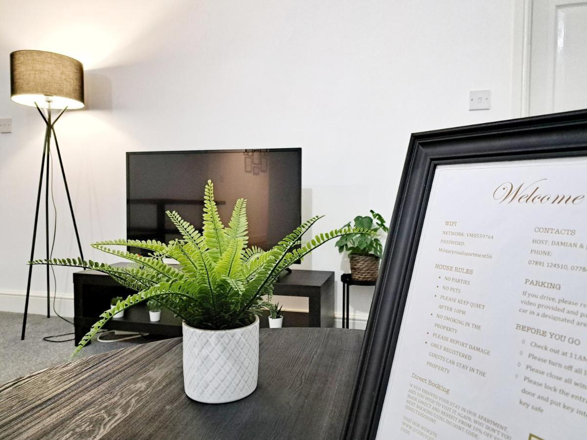 Stylish 2 Bed Apartment With Free Parking, Wifi Colchester Extérieur photo
